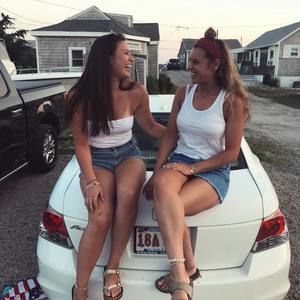 Meet your Posher, Abi